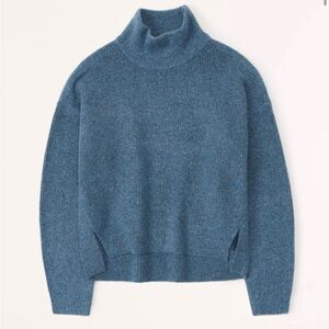 Abercrombie & Fitch Heathered Blue Turtleneck Sweater